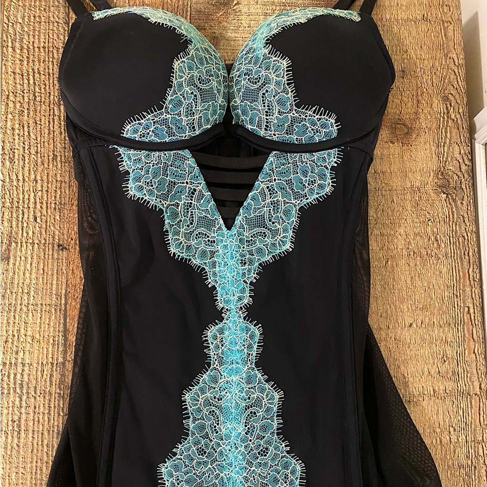Size S BNWOT LA SENZA SEXY BLACK & LIGHT BLUE BUSTIER